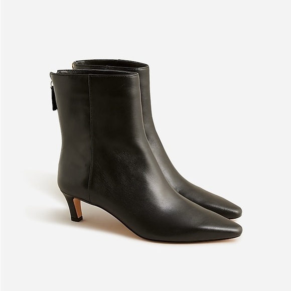J Crew Stevie Black Leather 2” Kitten Heel Ankle Boots BT910 Sz 8 *Read Desc* - Picture 1 of 8